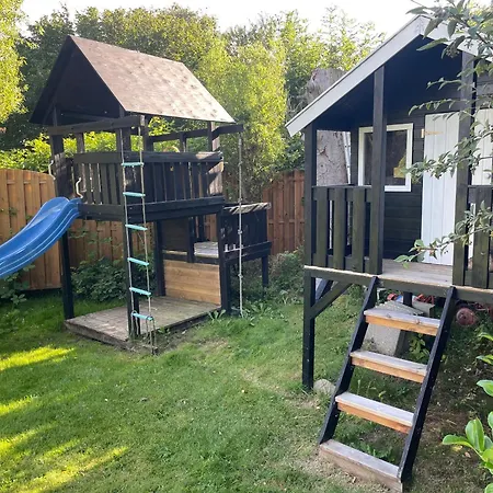 ældre Idyllisk Feriehus *